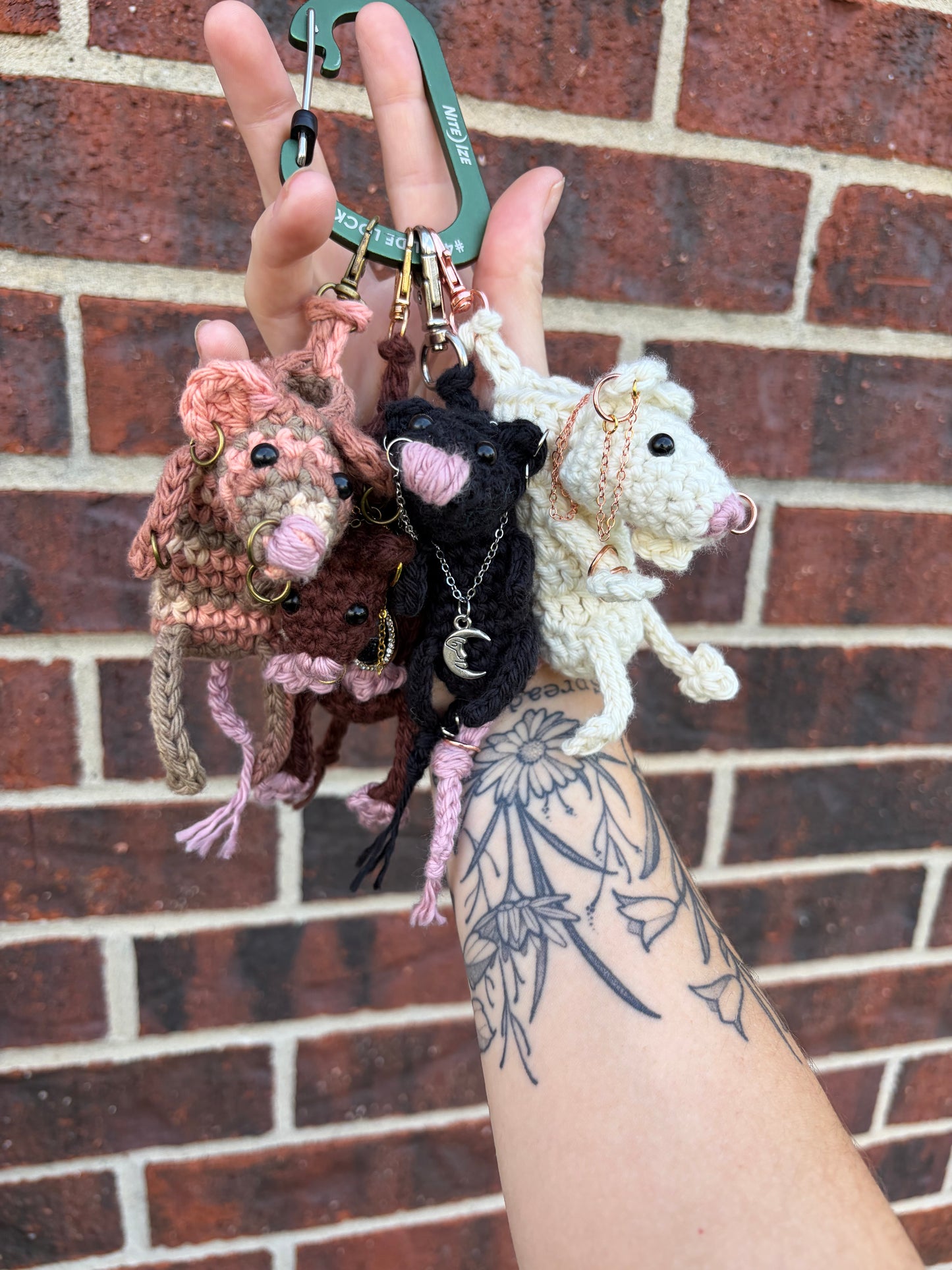 RÄT Keychain