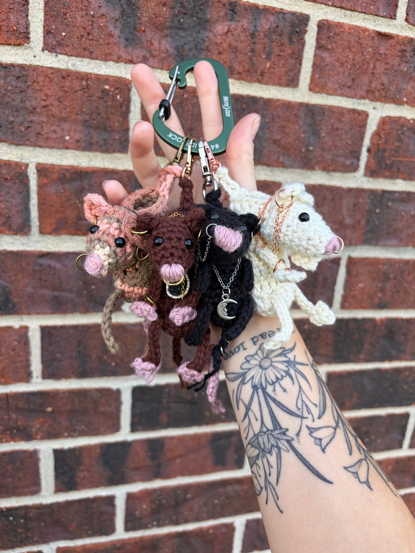 RÄT Keychain
